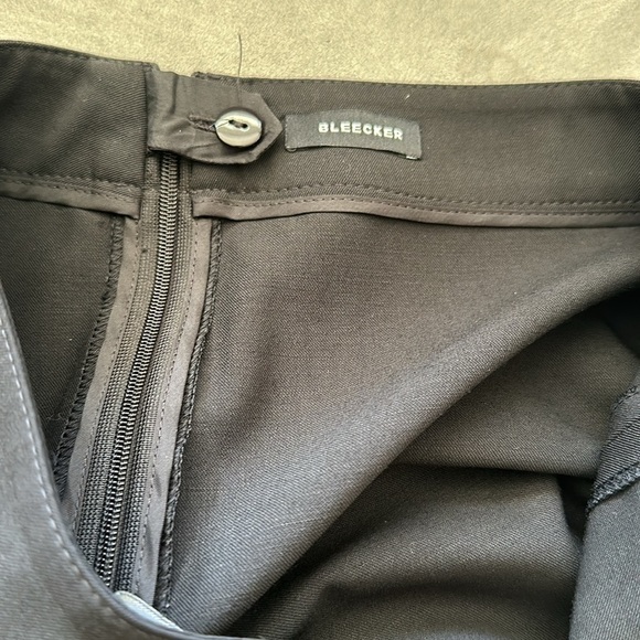 Lafayette 148 sz 6 black wool trousers zip closure great pre owned condition - Picture 7 of 9